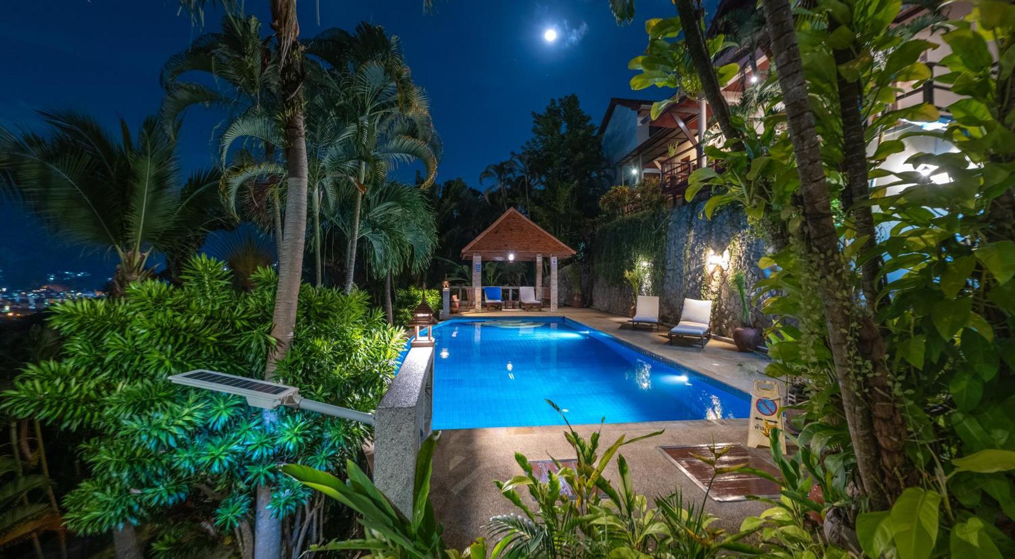 Baiyok Villa Seaview And Edge Pool Patong Exterior photo