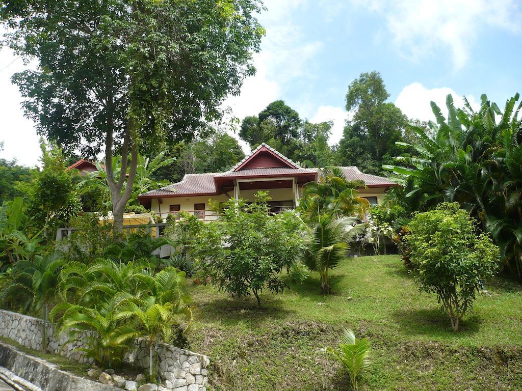 Baiyok Villa Seaview And Edge Pool Patong Exterior photo